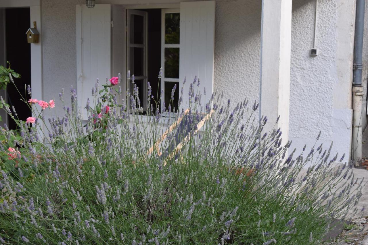 Au N°1 Bed & Breakfast Bourges Exterior photo